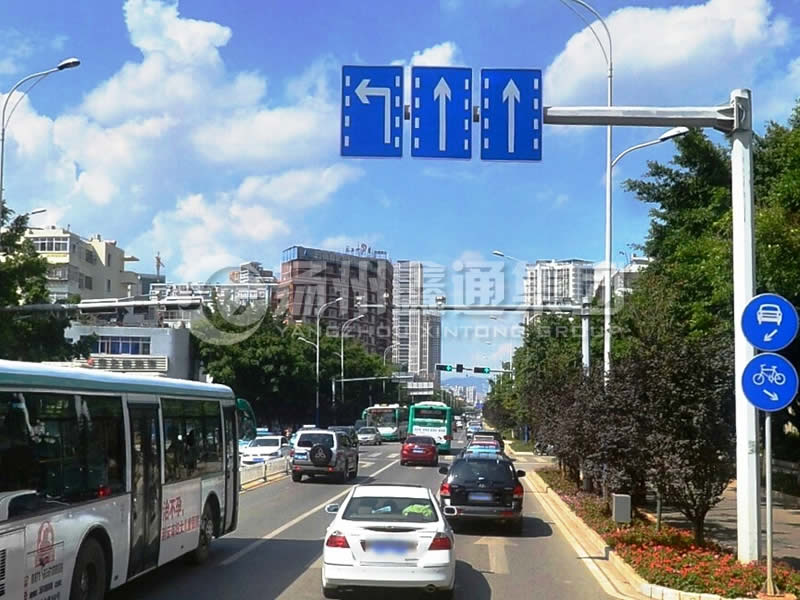 BZG-007，交通標(biāo)志桿，分道標(biāo)志桿
