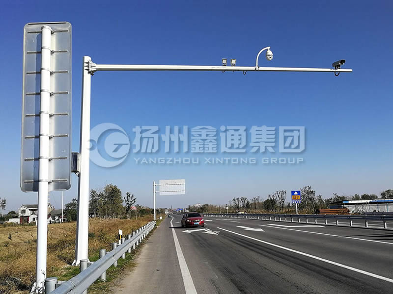 DJG-029，電子警察桿，流量監(jiān)測(cè)桿
