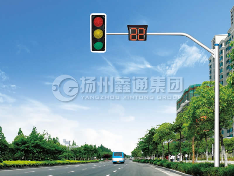 XHDG-010，彎臂信號(hào)燈桿，臨沂信號(hào)燈桿