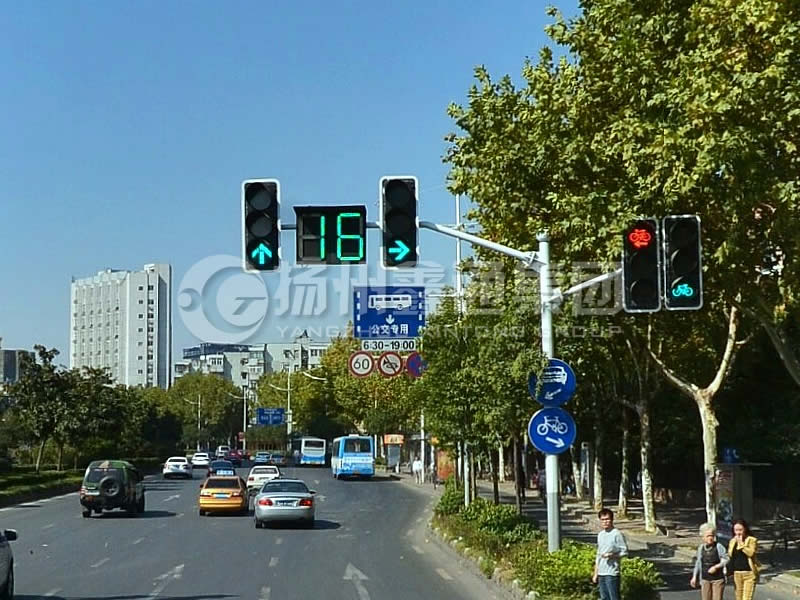 XHDG-039，燕翅信號(hào)燈桿，南京信號(hào)燈桿
